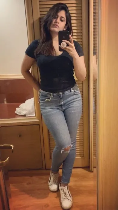 Call Girl in Indirapuram Laila